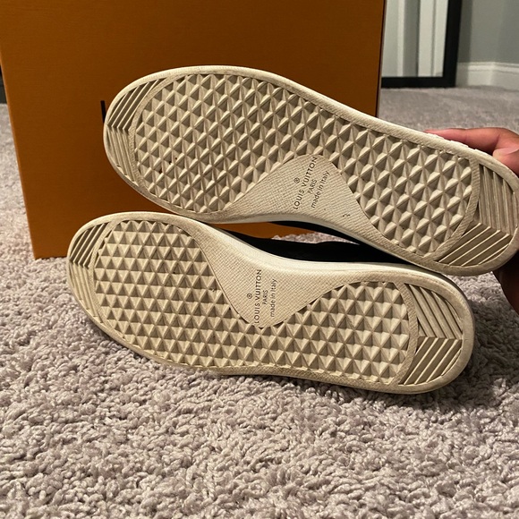Louis Vuitton Black Monogram Sneakers - Picture 4 of 7
